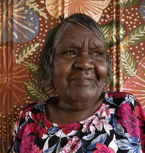 Minnie  Ngwarraye Morton