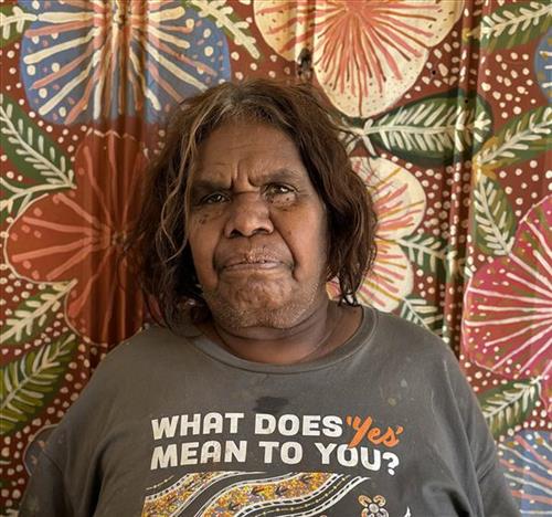 Elizabeth  Ngwarraye  Bonney